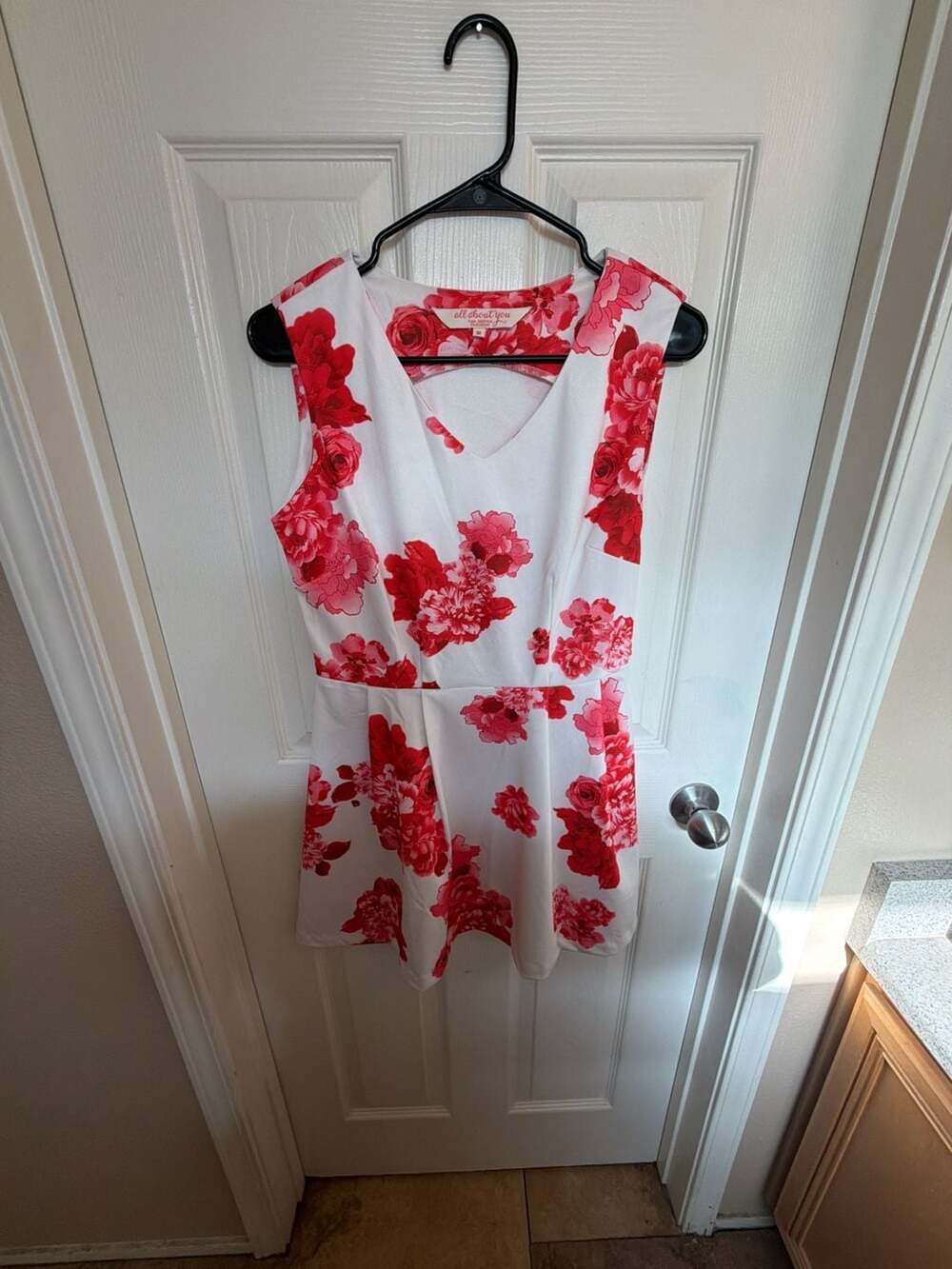 All About You from Deepika Padukone Floral Sleeveless Dress Size M